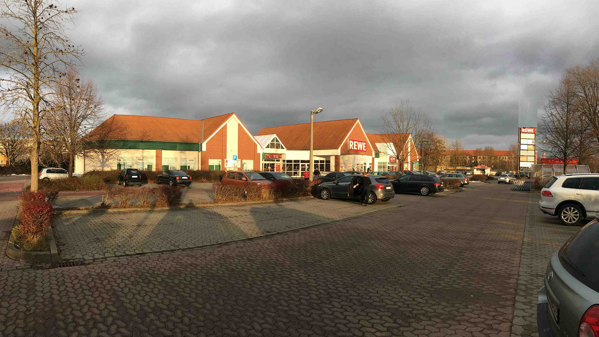 02 – Nahversorgungszentrum zur Erweiterung und Revitalisierung 02 – Nahversorgungszentrum zur Erweiterung und Revitalisierung